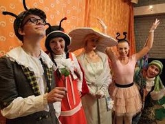 Спектакль "Божья коровка спасет мир"