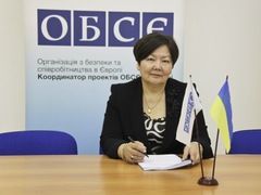 Посол Мадіна Джарбусинова з Казахстану обіймає посаду Координатора проектів ОБСЄ в Україні з 18 червня 2012 року.