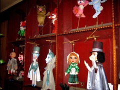 Чернівецький театр ляльок