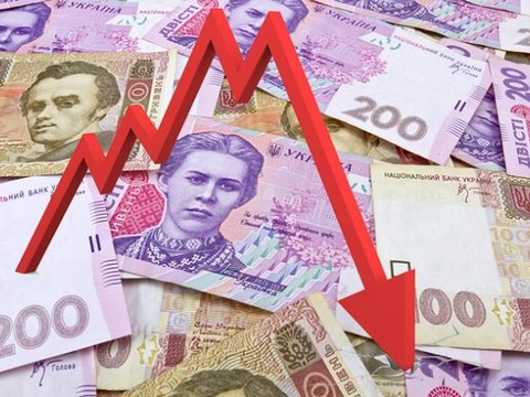 Українська гривня з 1996 року знецінилась у 14 разів