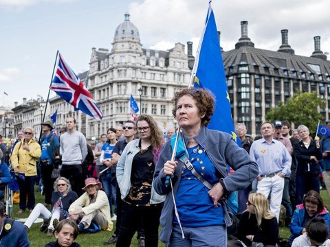 У Лондоні тисячі демонстрантів вийшли на акцію проти Brexit