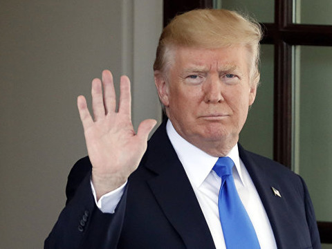 Трамп розігрує в лотерею святкування річниці своєї інавгурації