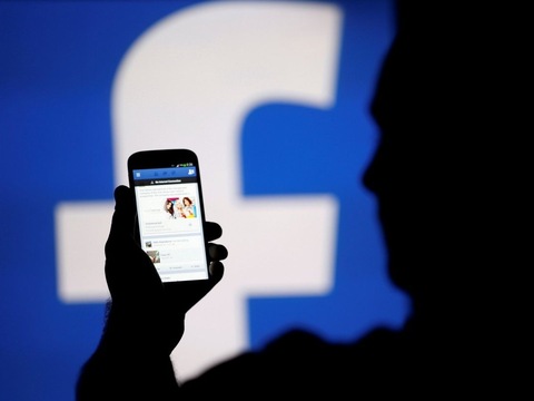 Видалити Facebook, щоб почуватись щасливіше, радять у Стенфорді