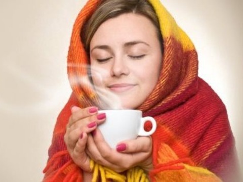 Зарядка, розтирання і спеції. Що допоможе зігрітися в негоду?