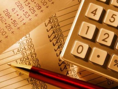 Українські бізнесмени готові сплачувати не більш як 10–15 % податку, — економіст