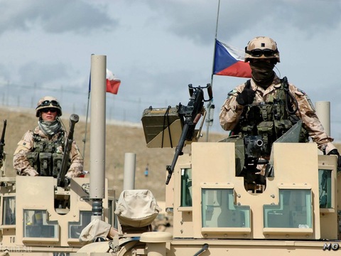 Чехія готова вивести війська з Афганістану слідом за США