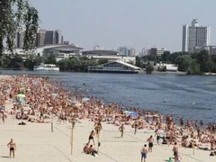 У Києві до літнього сезону відкриють 11 пляжів для купання