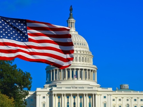 Колишній президент США висловився проти імпічменту Трампа