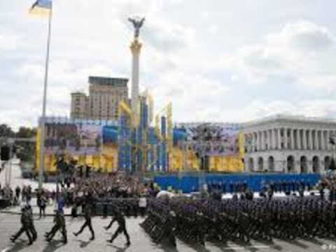 Рух та паркування транспорту 23-24 серпня заборонять у Києвї суттєво обмежать