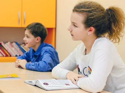 Який колір підвищує успішність школярів?