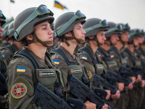Воєнний стан в Україні: частину Нацгвардії передадуть у підпорядкування ЗСУ