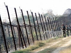 Країни Балтії споруджують паркани на кордонах