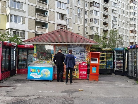В Україні заборонили кіоски на тротуарах