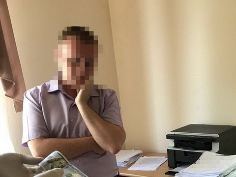 На Закарпатті СБУ викрила на хабарі прокурора