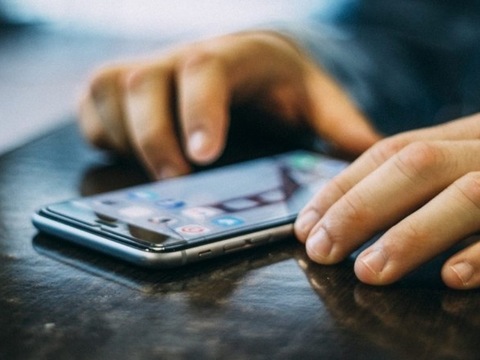 У 2018 році українці витратили 30 мільярдів на мобільні телефони