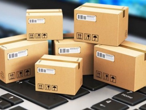 Рада скасувала норму про «три посилки»