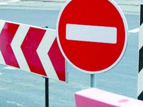 Вулицю Богдана Хмельницького обмежили рух до кінця грудня