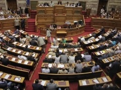 Уряд Греції подав пакет реформ на розгляд парламенту