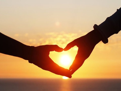Вчені: закоханість настає за хвилину