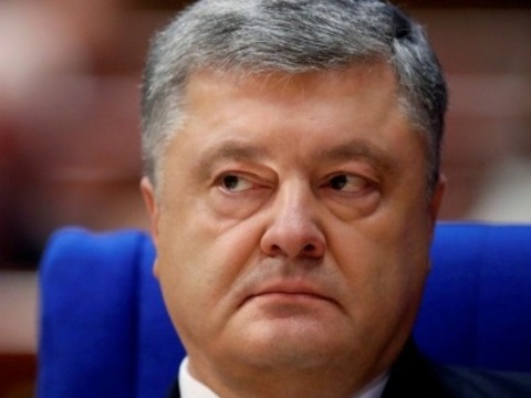 На закритій зустрічі з блогерами Порошенко зробив заяву, яку від нього давно чекали