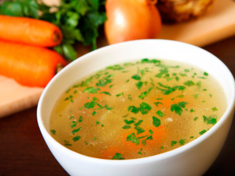 Медики розповіли, які продукти потрібно вживати після пологів