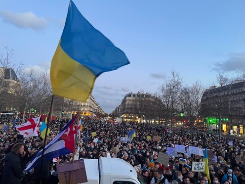Війна Росії проти України мітинги на підтримку