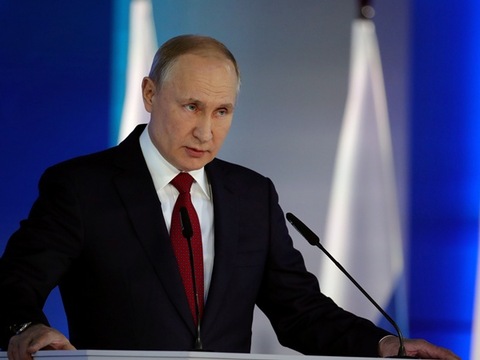 Путін пропонує Держдумі змінити 22 статті Конституції РФ