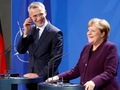 Меркель відповіла Макрону щодо «смерті мозку НАТО»