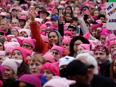 «Жіночі марші» втретє пройшли в США