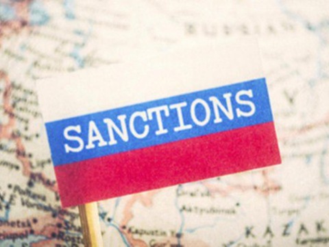Під нові санкції США потраплять до 10 російських олігархів — Bloomberg