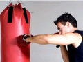 Тренировки на боксерской груше с пользой для тела и без травм