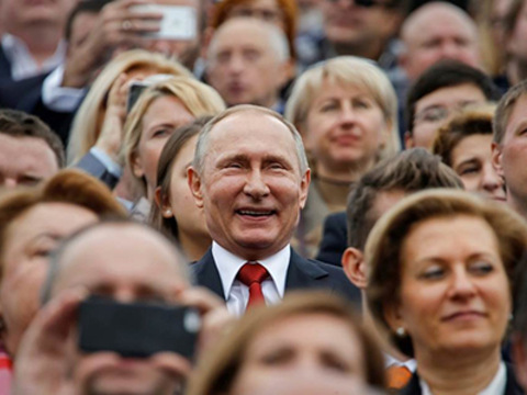 Майже половина росіян проти обнулення термінів Путіна